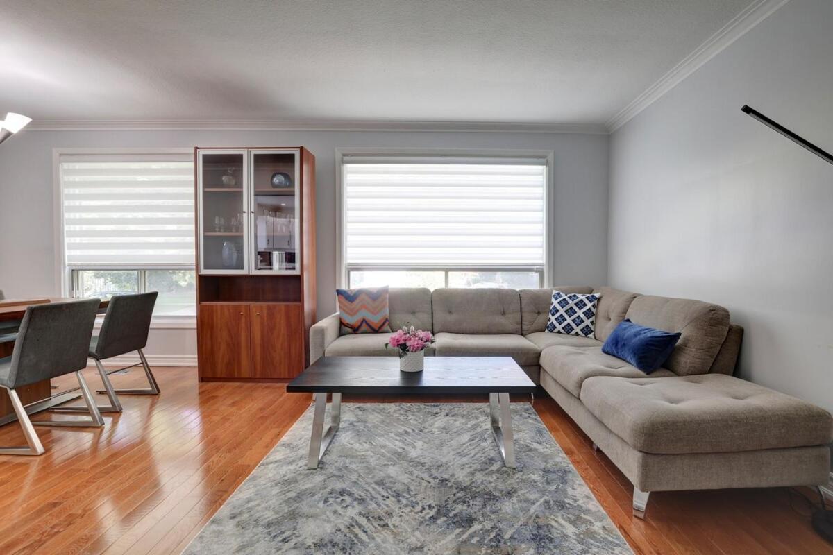 Comfy Retreat , Seneca College, Cmcc Villa